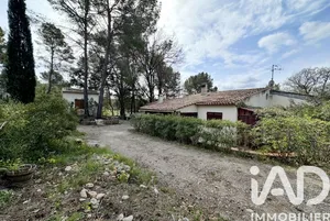 Maison à Roquebrune-sur-Argens (83520)