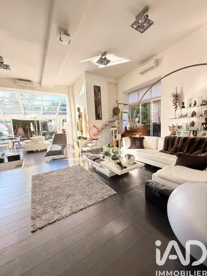 Maison d'architecte à La Garde (83130)