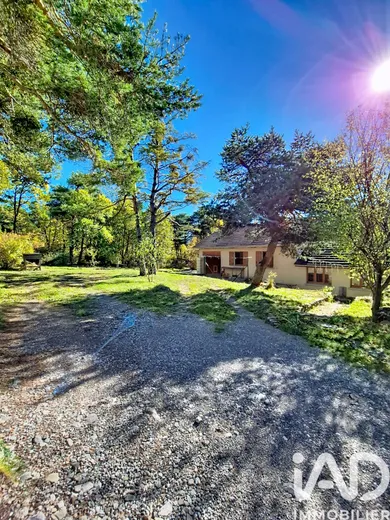 Maison traditionnelle à Montgardin (05230)