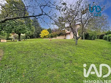 House at Maclas (42520)