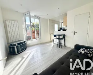 Apartment at Joinville-le-Pont (94340)