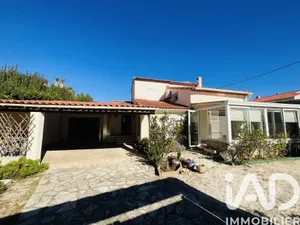 Maison traditionnelle à Six-Fours-les-Plages (83140)