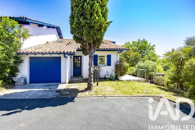 Maison traditionnelle à Bassussarry (64200)