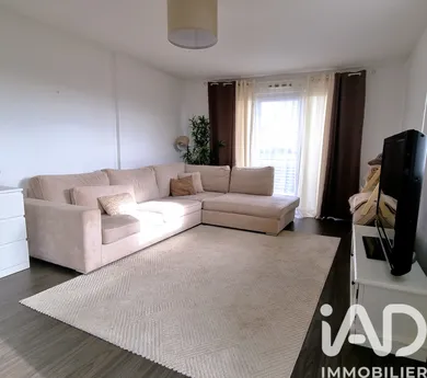 Apartment in Élancourt (78990)