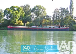 Barge at Noisy-le-Grand (93160)