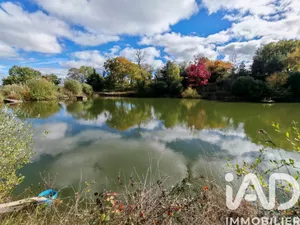 Terrain loisirs à Néris-les-Bains (03310)