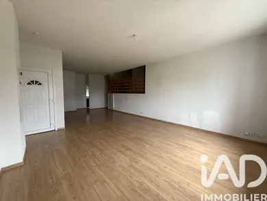 Apartment in Saint-Remy (88480)