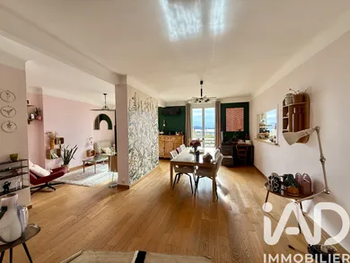 Apartment in Toulon (83000)