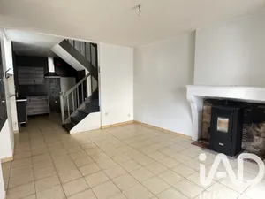 Maison de ville à Saint-Savin (86310)