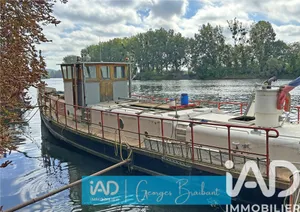 Péniche à Conflans-Sainte-Honorine (78700)