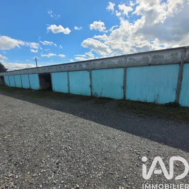 Garage à Chazelles-sur-Lyon (42140)