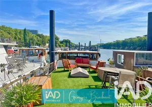 Péniche à Asnières-sur-Seine (92600)