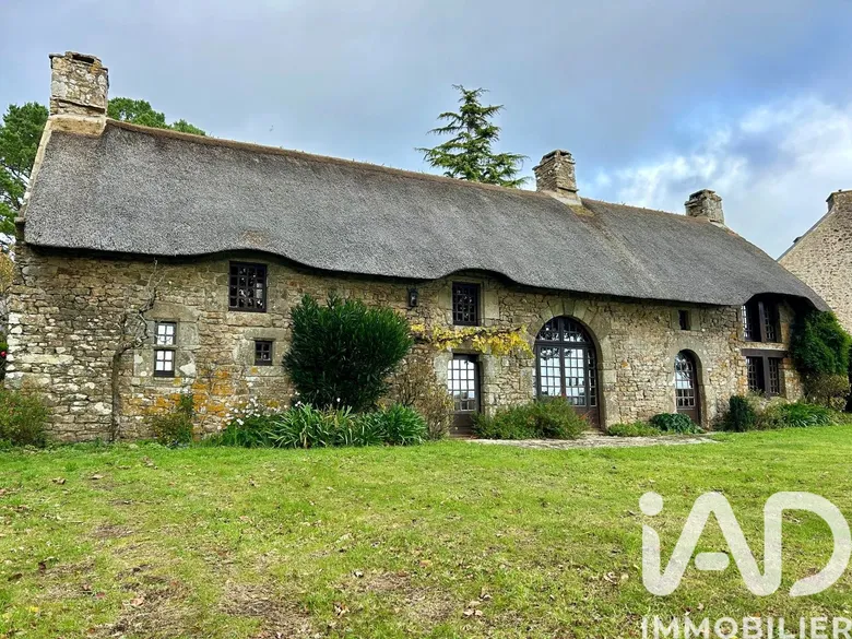 Maison 7 pièces 141 m² · à Plougoumelen · 141 m² · 615 000 €
