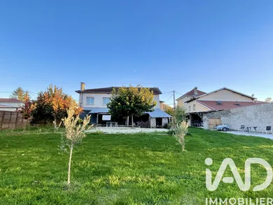 Park home at Manthes (26210)