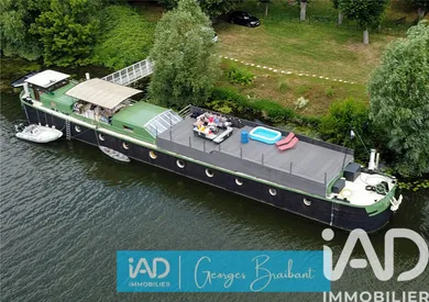 Péniche à Mézy-sur-Seine (78250)