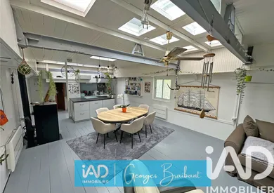 Péniche à Conflans-Sainte-Honorine (78700)