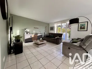 House at Magny-le-Hongre (77700)