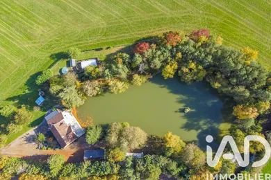 Maison à Mont-Saint-Jean (72140)
