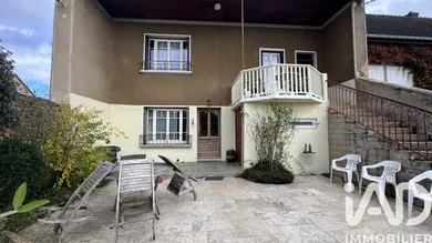 House at La Chapelle-sous-Brancion (71700)