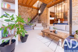 Triplex à Caluire-et-Cuire (69300)