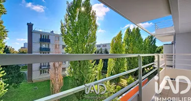 Apartment at Combs-la-Ville (77380)