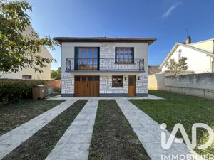 House at Gagny (93220)