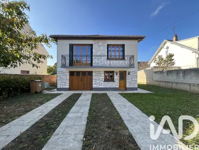 House at Gagny (93220)