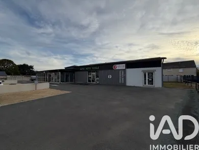 Immeuble à Thouars (79100)