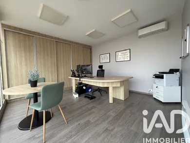 Immeuble à Thouars (79100)