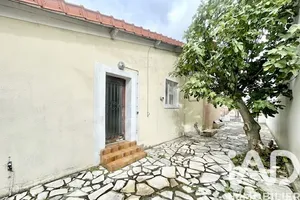 Maison à Villeneuve-le-Roi (94290)