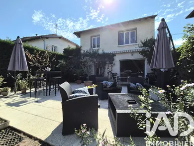 Traditional house at Roanne (42300)