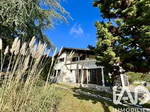 House at Ychoux (40160)