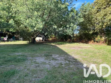 Building plot at Gastes (40160)