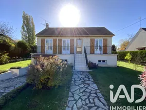 House at Dourdan (91410)