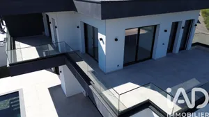Maison à Rochemaure (07400)