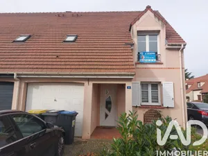 House at Othis (77280)