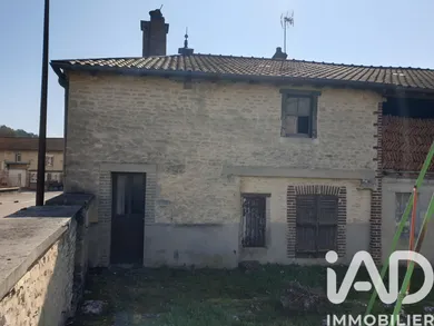 Maison de campagne à Arsonval (10200)