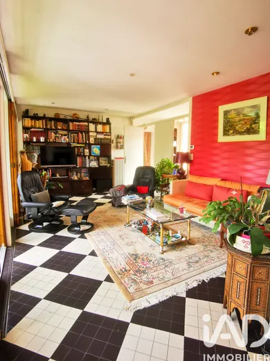 Maison traditionnelle à Mérignac (33700)