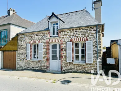 Townhouse at Bazouges-la-Pérouse (35560)