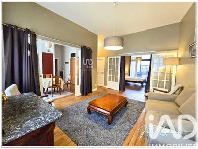 Apartment at Reims (51100)