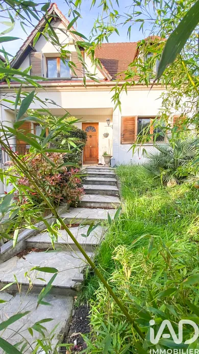 Maison à Stains (93240)