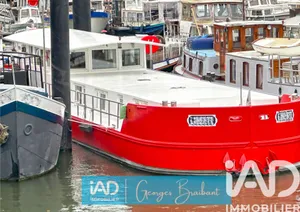 Péniche à Asnières-sur-Seine (92600)