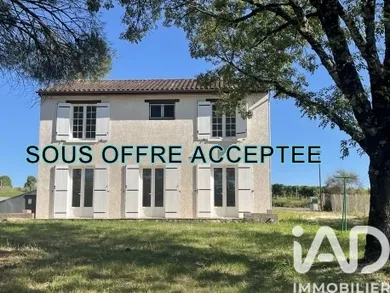 House at Singleyrac (24500)