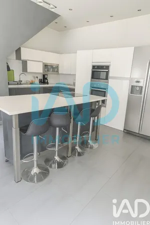 House in Aubervilliers (93300)