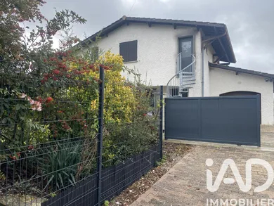 Appartement à Villenave-d'Ornon (33140)