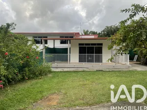 Duplex in Baie-Mahault (97122)