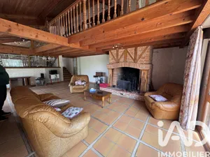 Architectural house at Auterive (31190)