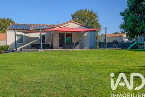 Detached house at Essarts-en-Bocage (85140)