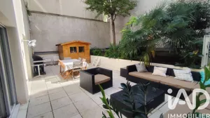 Apartment at Paris (75015)