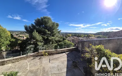 House at Lédenon (30210)